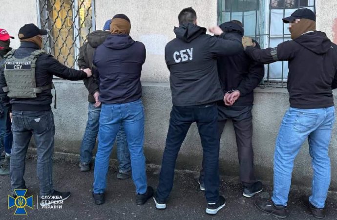 Одессит дистанционно организовал банду, которая терроризировала предпринимателей