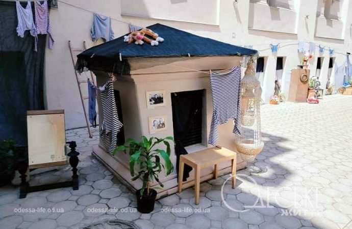 Выставка-форум в одесской библиотеке, фотозона