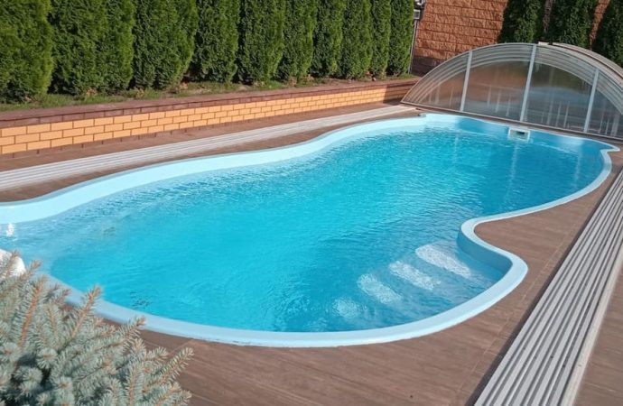 Освежающая чистота вашего бассейна: преимущества использования хлора AquaDoctor