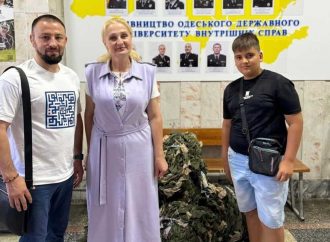 Парень, который регулировал дорожное движение в Одессе посетил экскурсию в университете внутренних дел