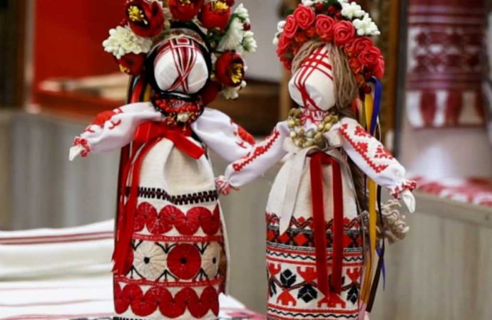 Сакральна магія мотанок: чому майстриня з Одещини почала створювати ляльки під час війни