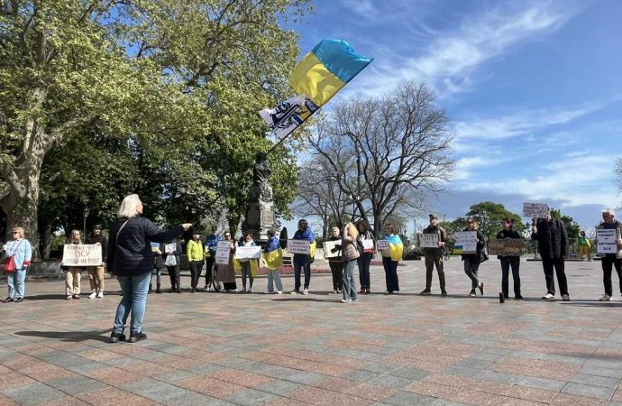 Одесситы требуют от властей города тратить деньги на ВСУ: почему это важно