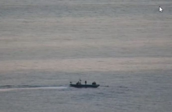 В Одесі п’ятьох відпочивальників віднесло у відкрите море: подробиці (фото)