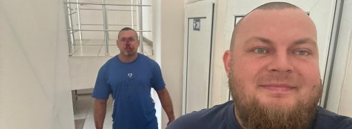 В Одессе активисты жестоко наказали тренера, который послал украинских военных и пожелал им смерти (видео) (ОБНОВЛЕНО)