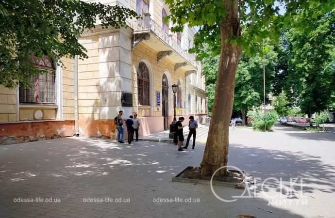 Июль в Одессе, ОНУ