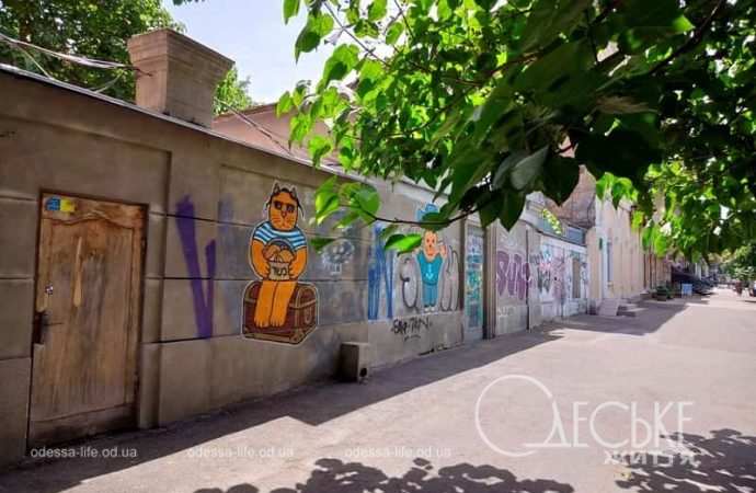 Июль в Одессе, граффити
