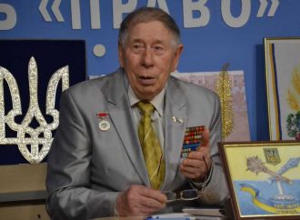 87 лет в игре: журналист из Одесской области стал легендой Международной шахматной лиги