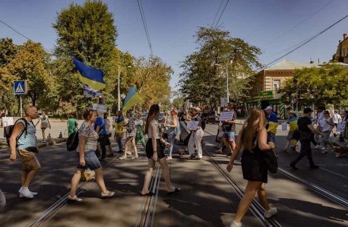 Участники акции а Одессе на Преображенской