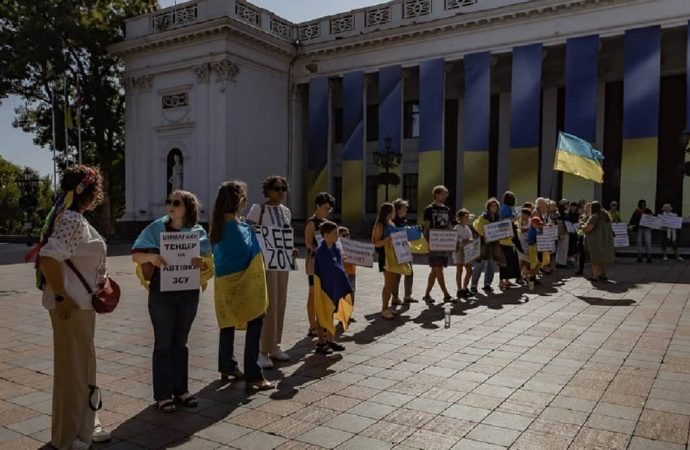 Неравнодушные одесситы отпраздновали День Независимости традиционной акцией (фоторепортаж)