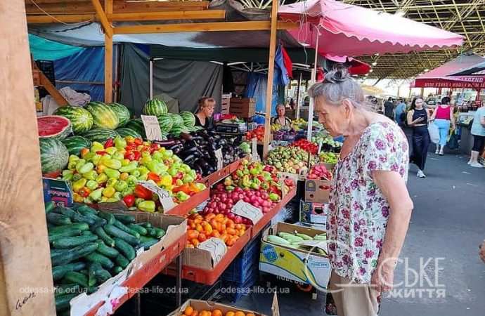 Покупательница на Привозе