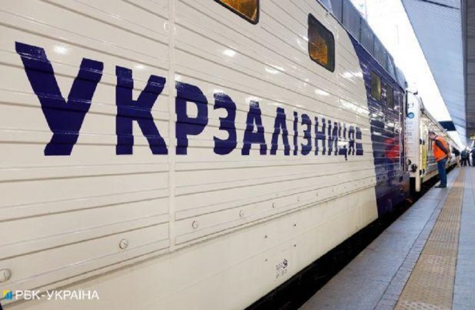 Война, день 893: ночью враг ударил по Полтавщине и повредил железную дорогу