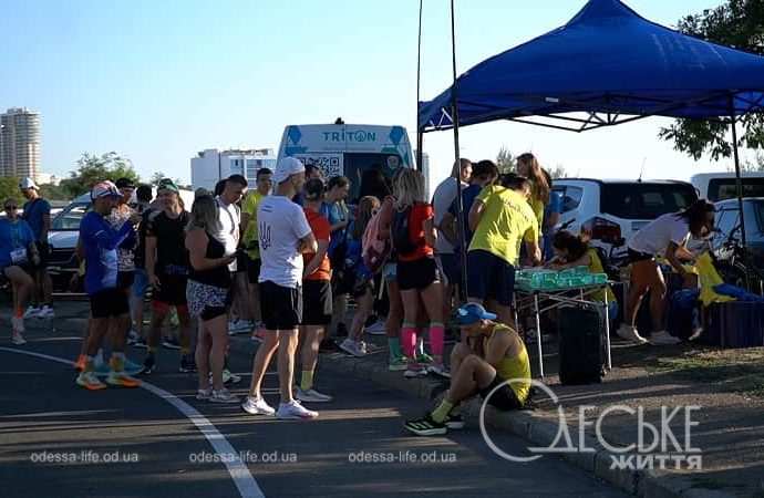 Забег в вышиванках в Одессе, на 13-й Фонтана