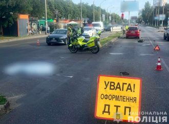 ДТП в Одесі: загинув молодий мотоцикліст, дівчина-пасажир потрапила до лікарні