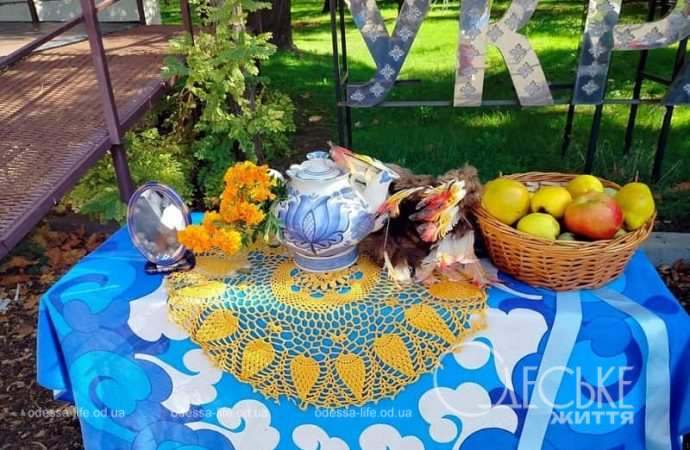 Фестиваль "Планета долгожителей" в Одессе, угощение