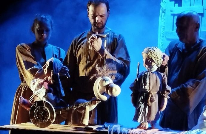 Спектакль «Путь в Вифлеем», актеры на сцене