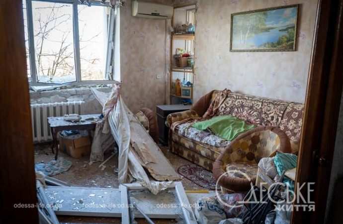 Атака Черноморска 9 октября 2024, пострадавшая квартира