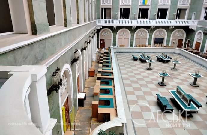 Главпочтамт закрыли