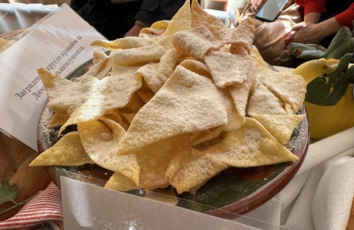 Форум в Криничном, хворост