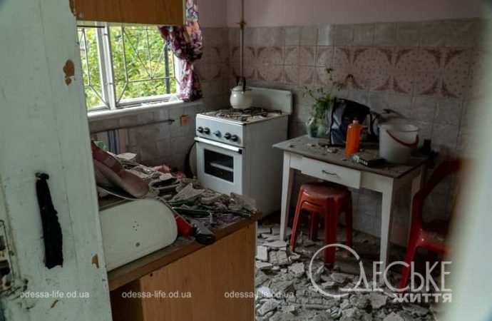 Последствия обстрела Одессы 18 октября 2024, на кухне