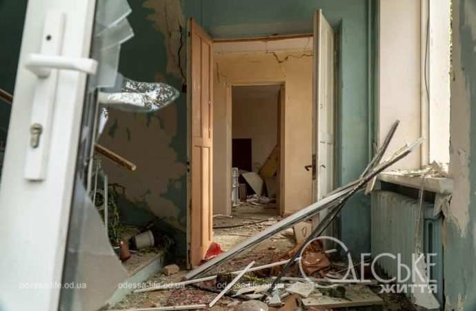 Последствия обстрела Одессы 18 октября 2024-2