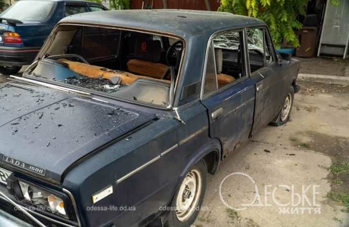 Последствия ночной атаки в Одессе, авто