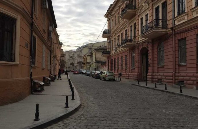 В историческом центре Одессы отремотируют часть дома, где жил русский поэт