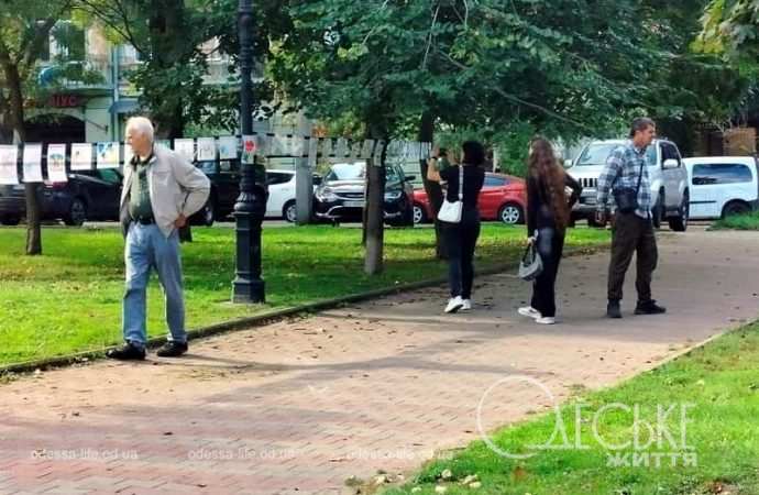 Выставка детских рисунков на Соборной площади-22