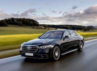 Mercedes-Benz S-Class: як авто змінює уявлення про розкіш?