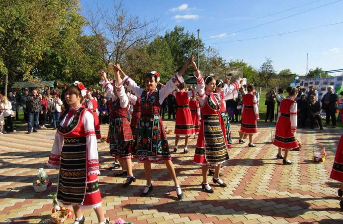 Как отмечали праздник бессарабских болгар в селе Петровск