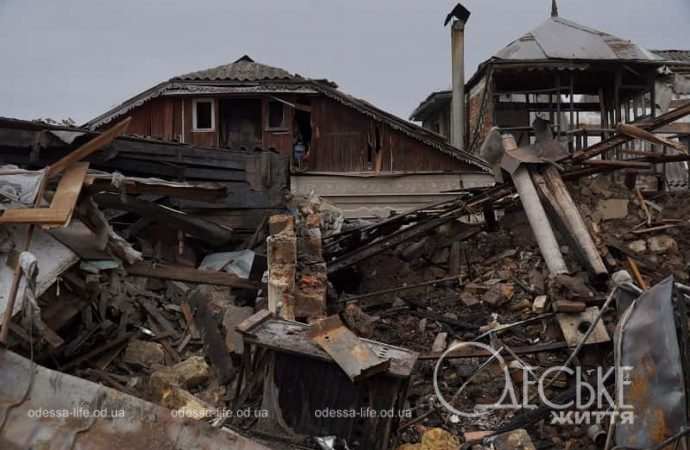 На месте прилета в Одессе, 9 ноября 2024, частные дома-2