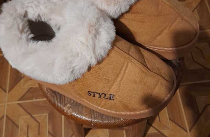 Настоящее фото обуви поступившей из Temu