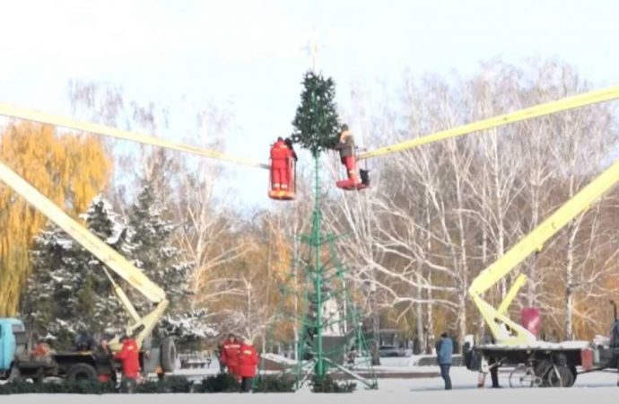 Головна ялинка в Ізмаїлі буде значно дешевшою: де вдалося зекономити