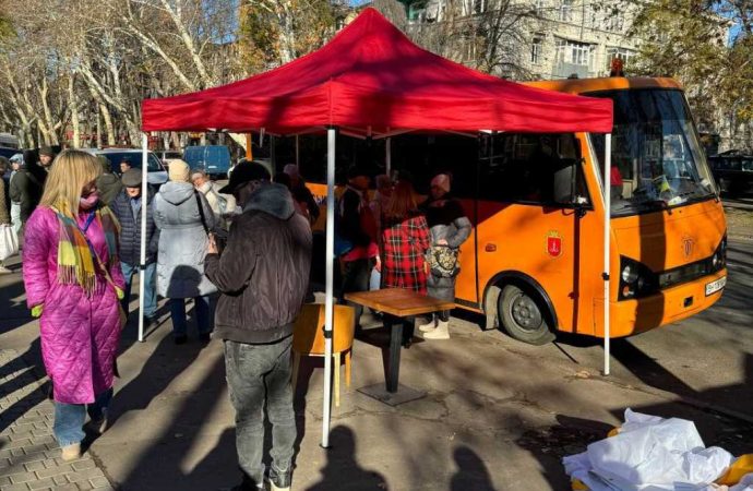 Повреждены десятки домов и есть пострадавшие: последствия утренней атаки по Одессе