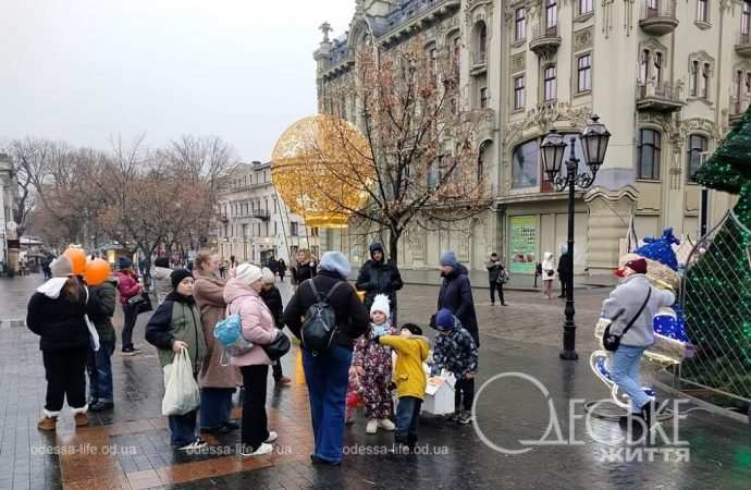 Сказочные представления и новогодние экскурсии: куда пойти с ребенком в праздники?