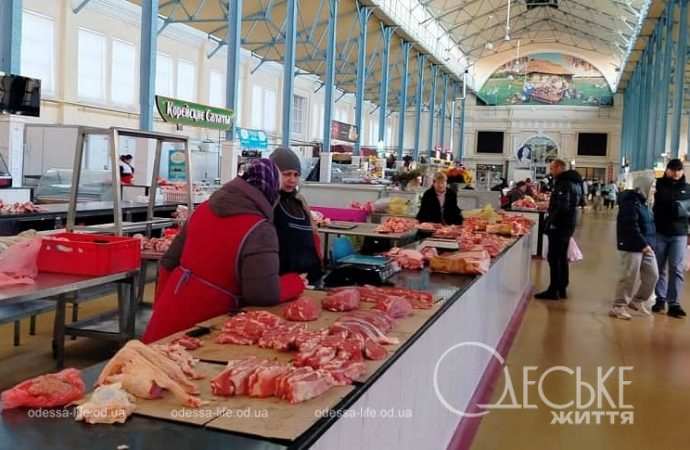 На Новом рынке 1 декабря, мясо