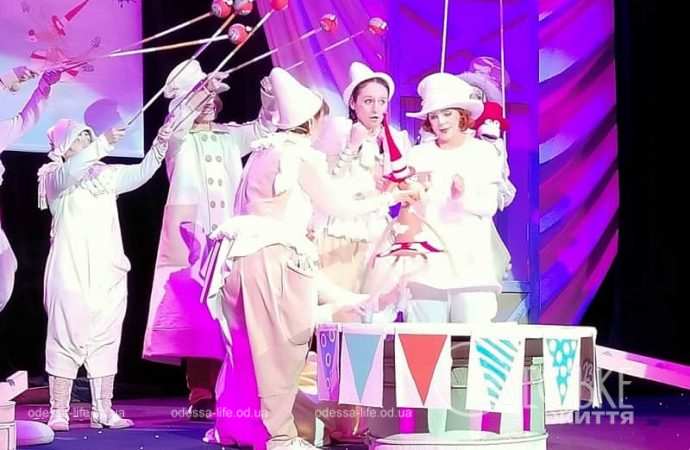 Одесский кукольный театр, премьера