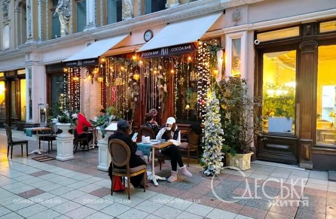 Одесские витрины, Пассаж