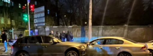 Помічника депутата з Кривого Рогу, який спровокував ДТП в Одесі, забрали до ТЦК