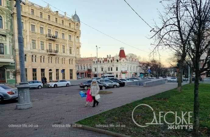 Центр Одессы 1 января, Садовая-Преображенская