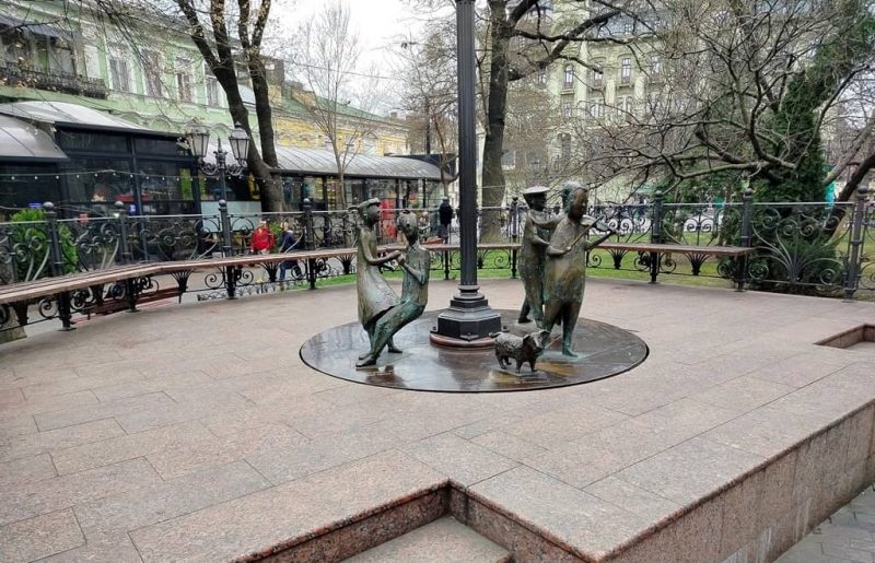 Март в Одессе: Одесское время