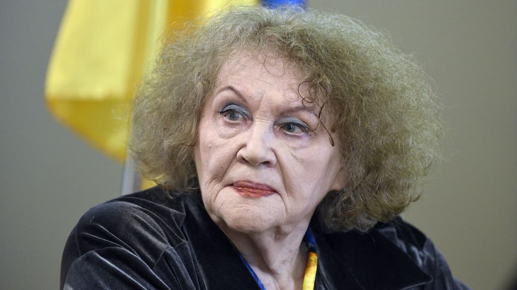 Лина Костенко