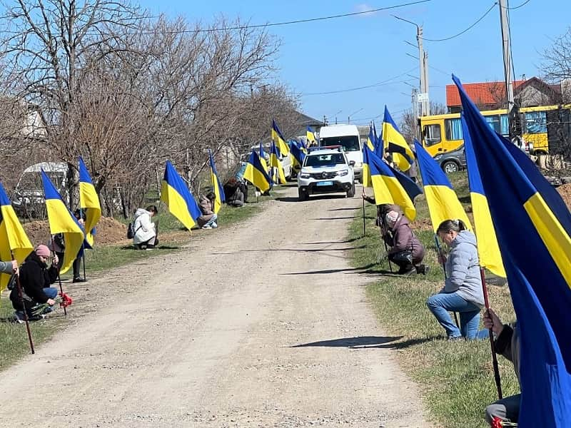 Одеська область, проводи загиблого на війні десантника Дмитра Ігнатова