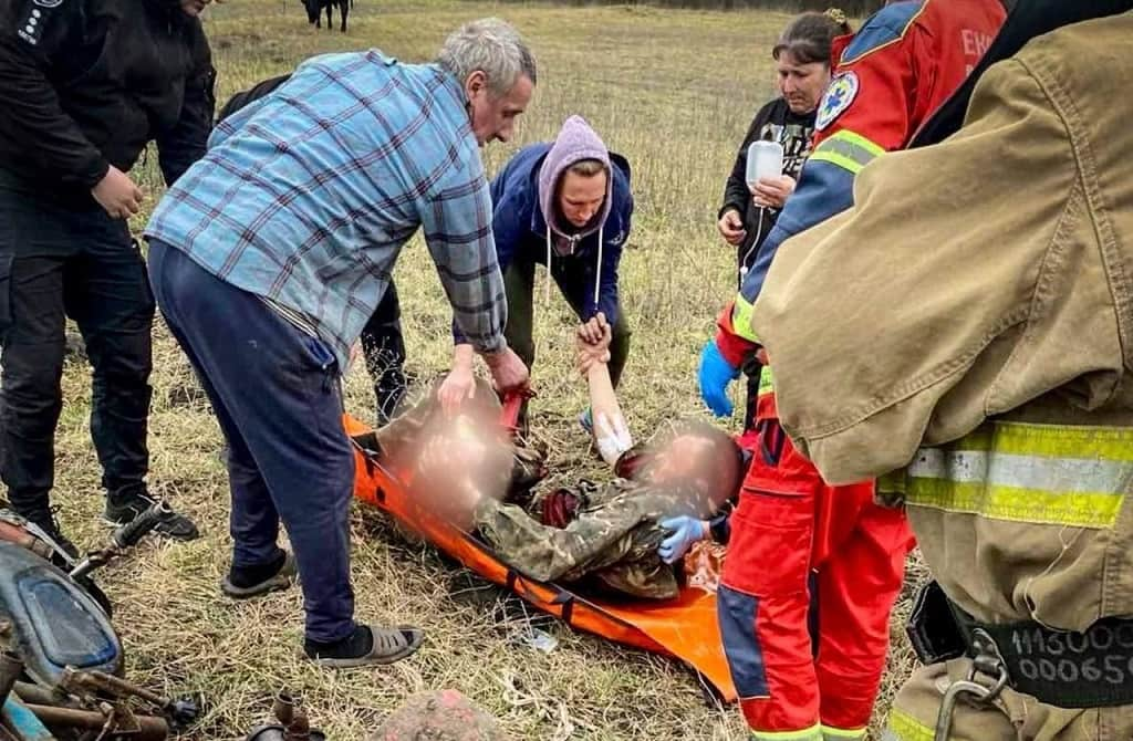 Спасение жителя Одесчимны - его нога застряла в мотоблоке