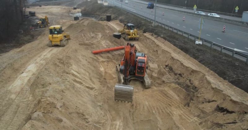 будівництво розв'язки на трасі Одеса-Київ