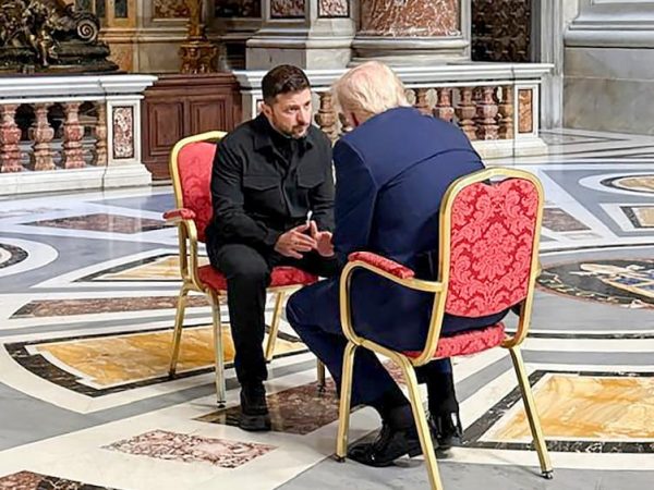 Зустріч Трампа та Зеленського у Ватикані відбулася в дуже незвичайному місті: чи був це знак долі?