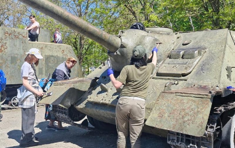 Субботник на Мемориале 411-й батареи в Одессе
