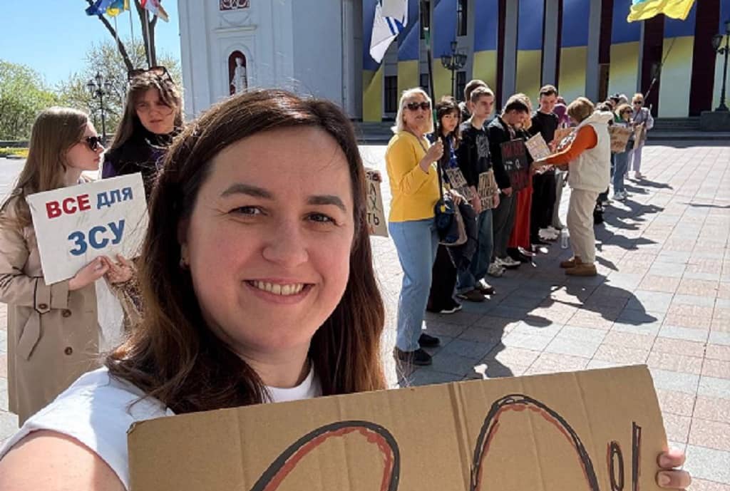 «Гроші на ЗСУ!»: Одесситы снова вышли на акцию против трат на ремонты вместо помощи армии