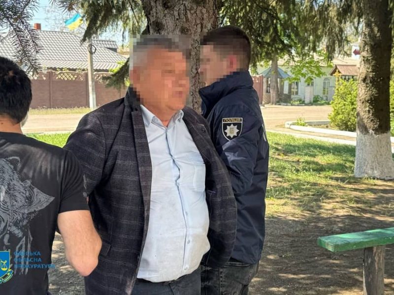 На Одещині викрили селищного голову на отриманні хабара