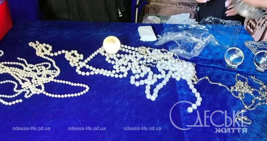 Фестиваль ромской культуры в Одессе, украшения