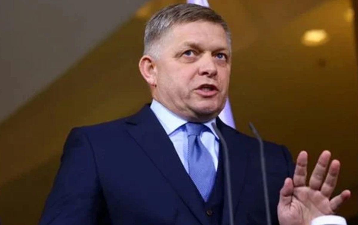 Роберт Фіцо